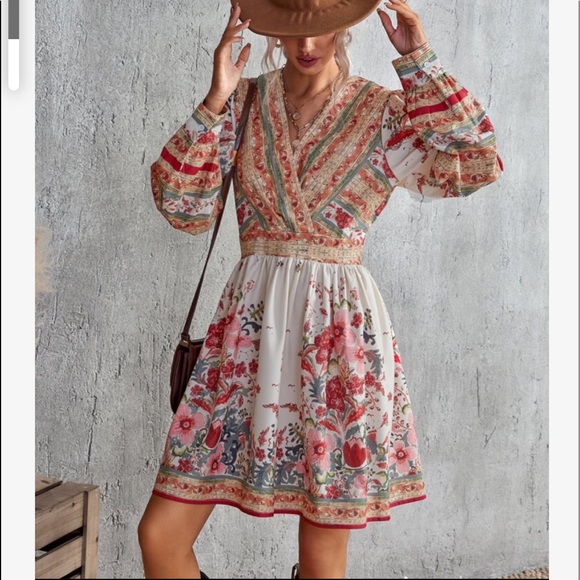 Bohemian Floral Print Surplice A Line Dress - Picture 5 of 6